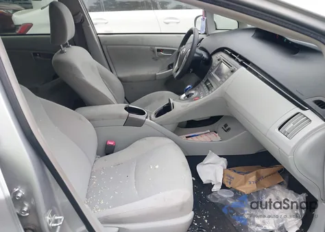 2013 Toyota Prius Three from USA, damaged, VIN JTDKN3DU0D5568623